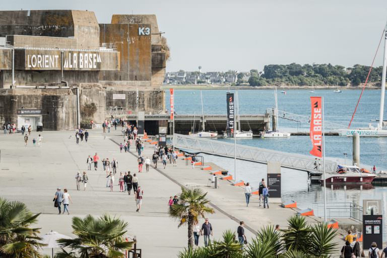 Lorient La base, le quai du pôle course au large.