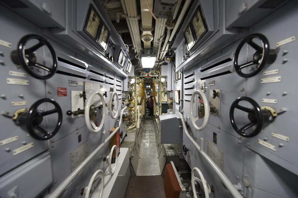 Intérieur du sous-marin "La Flore" à la Base de sous-marin de Lorient