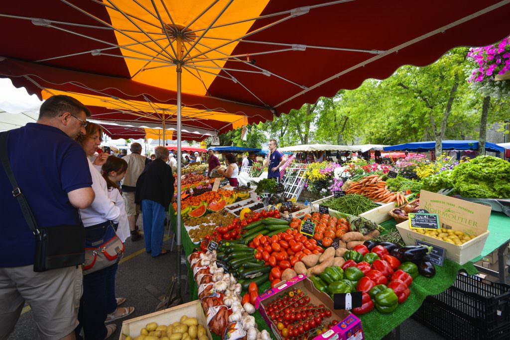 Le marché de Guidel, chaque dimanche matin.