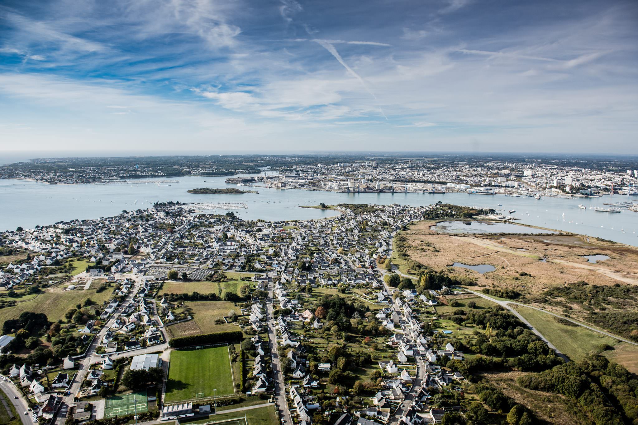 © Xavier DUBOIS. la rade de Lorient Aerien. la rade de Lorient Aerien