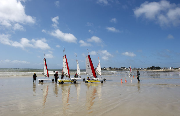 Chars à voile à la Grande Plage de Gâvres.