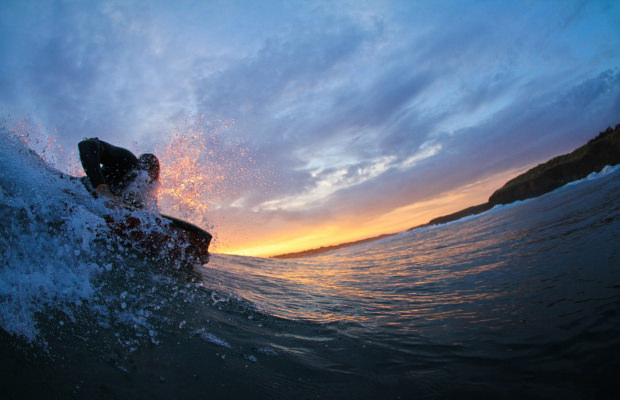 Jolie vague en bodyboard