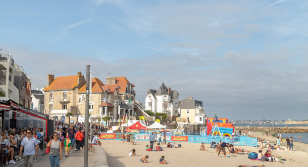 Promenade de Port-Maria à Larmor-Plage.