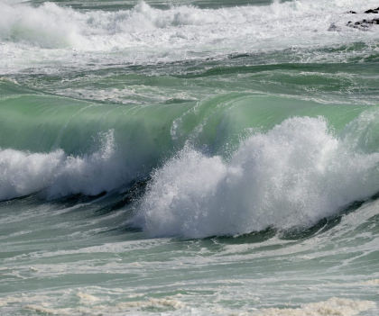 Belle vague à Guidel-Plages